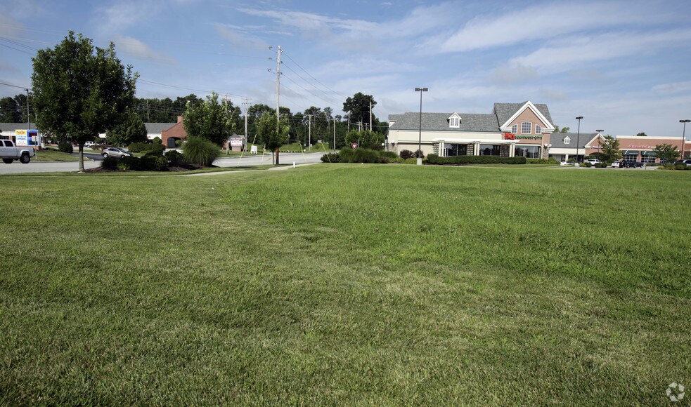 Mid Rivers Mall Rd & Hwy, Saint Peters 63304 UK