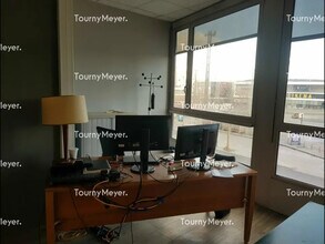 Office in Rennes for sale Interior Photo- Image 2 of 5