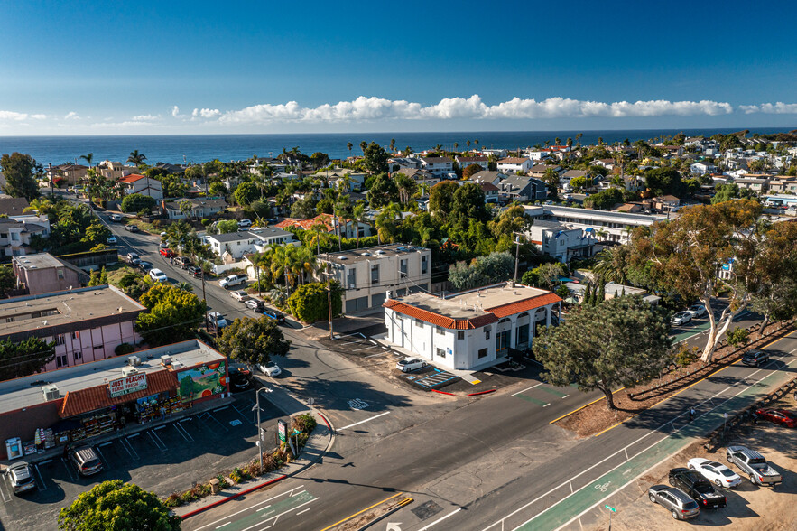 1400-1410 N Coast Highway 101, Encinitas, CA for rent - Building Photo - Image 1 of 12