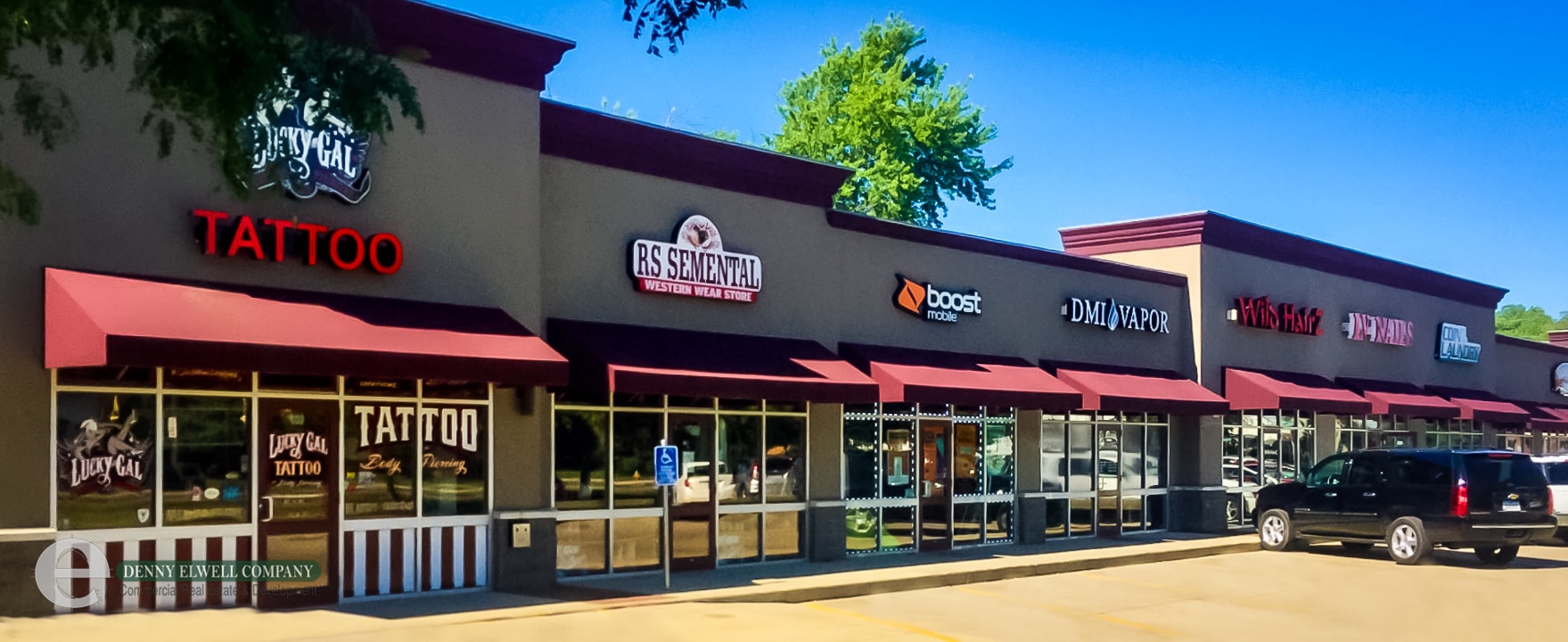 2355 E University Ave, Des Moines, IA to rent Building Photo- Image 1 of 4