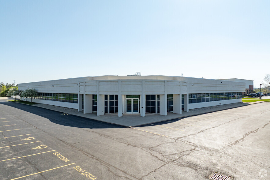 7950 Corporate Blvd, Plain City, OH for rent - Building Photo - Image 3 of 10