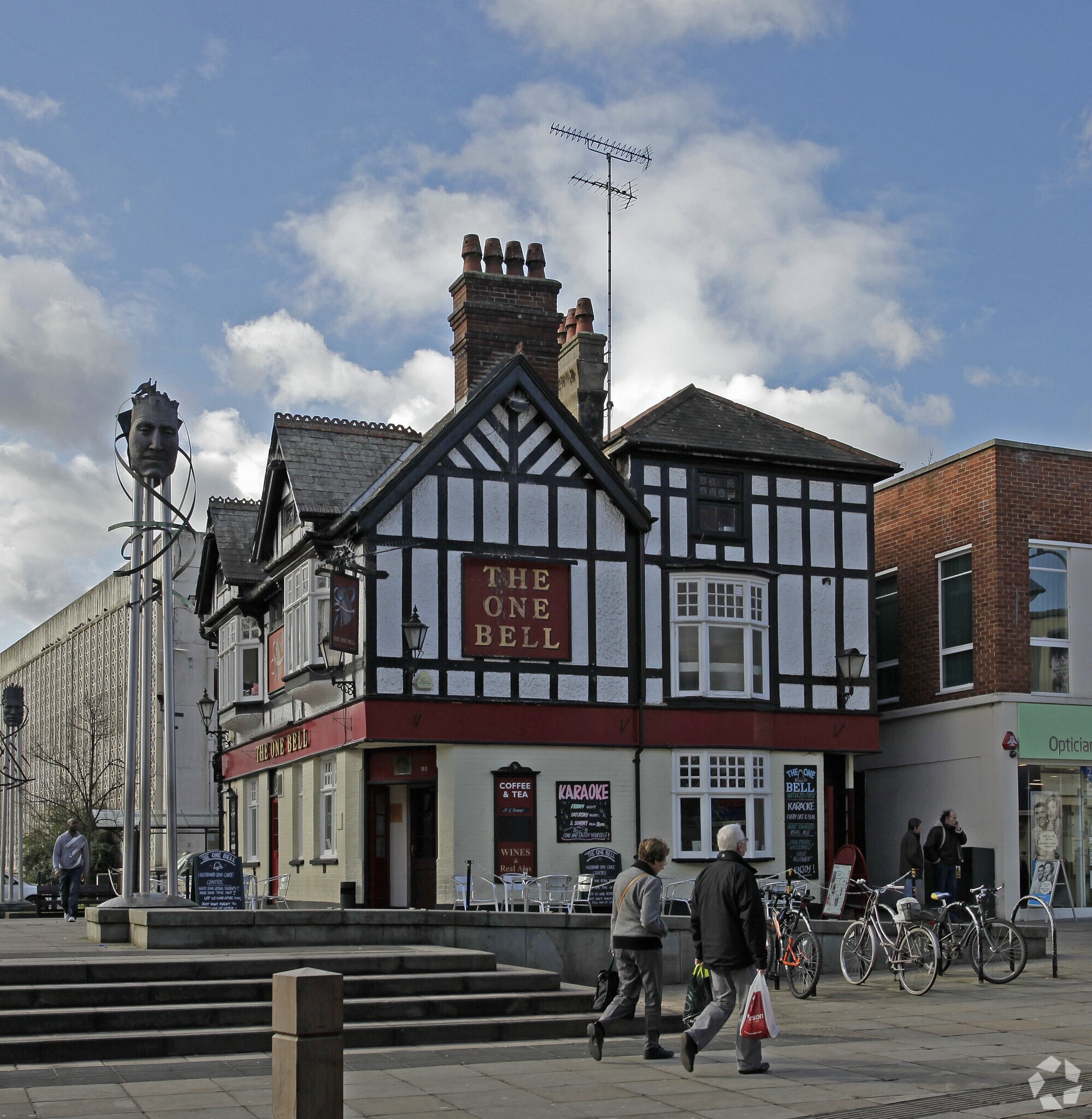 90 High St, Watford for sale Primary Photo- Image 1 of 1