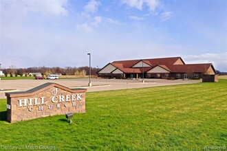 5363 Hill Rd, Swartz Creek, MI for sale Primary Photo- Image 1 of 1