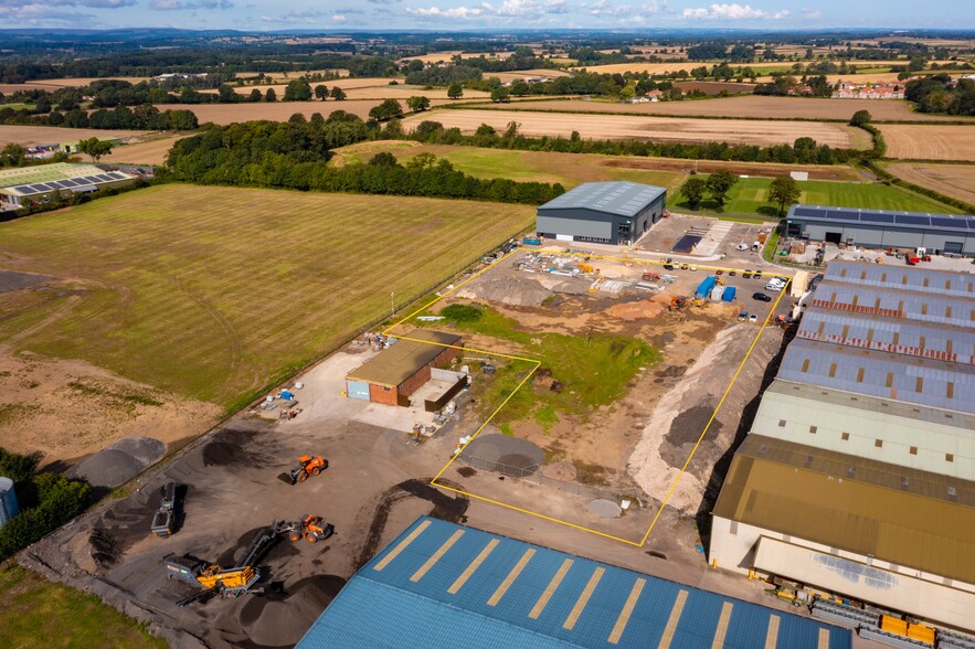 2 Melmerby Green Ln, Ripon for rent - Aerial - Image 3 of 3