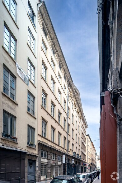 14 Rue Royale, Lyon to rent - Building Photo - Image 2 of 3