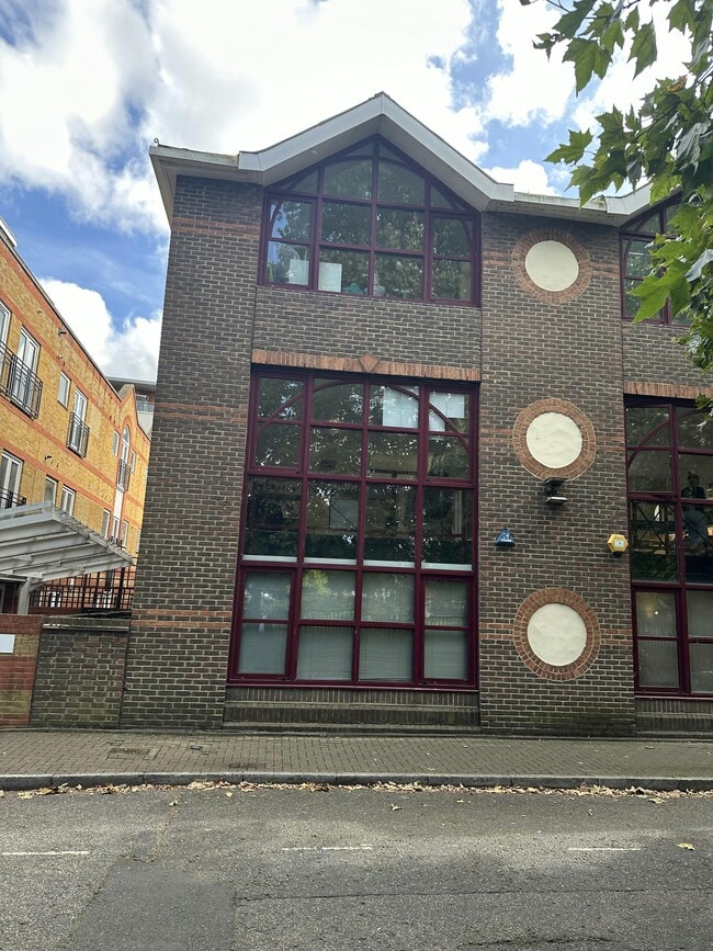 More details for Putney Bridge Rd, London - Office to Rent
