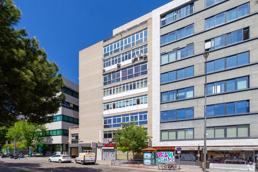 Calle Hermanos García Noblejas, 39, Madrid, Madrid for sale - Building Photo - Image 2 of 2