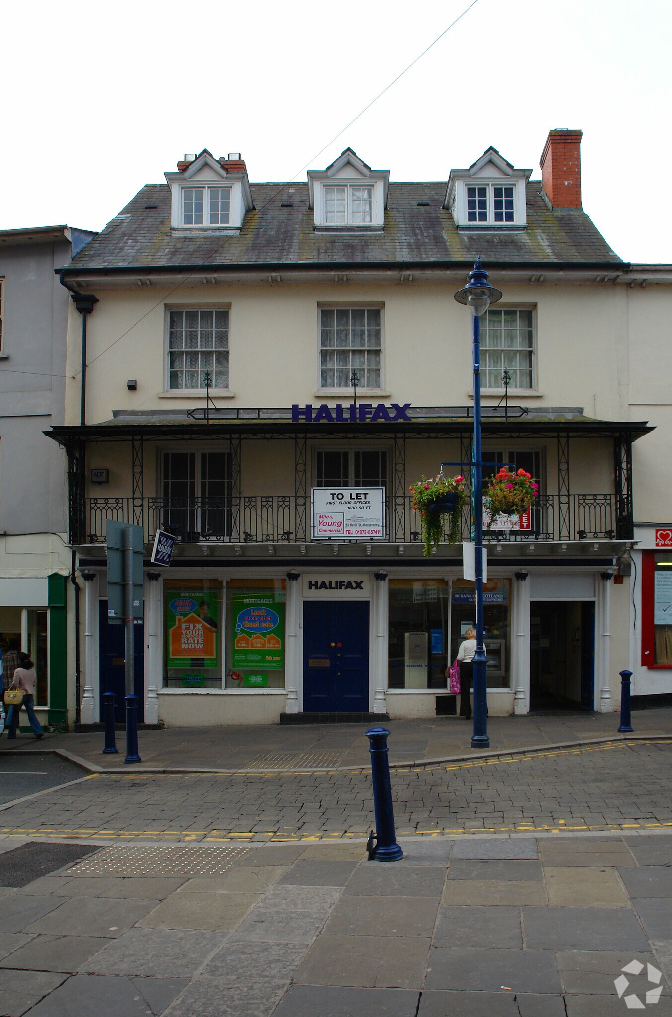 4 Cross St, Abergavenny for sale Primary Photo- Image 1 of 1