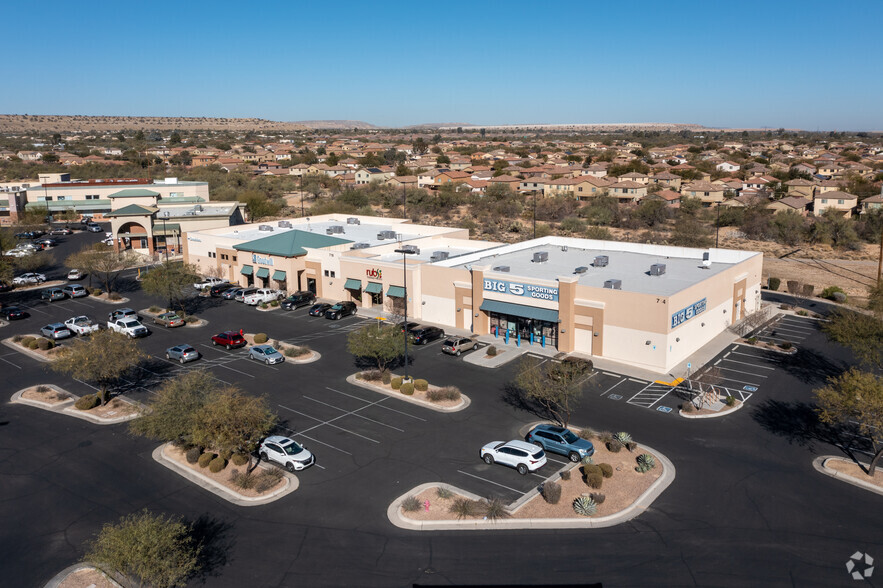 714 W Calle Arroyo Sur, Green Valley, AZ for rent - Aerial - Image 2 of 9