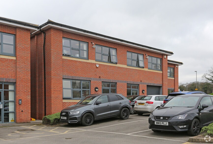 Beresford Way, Chesterfield for sale - Primary Photo - Image 1 of 1