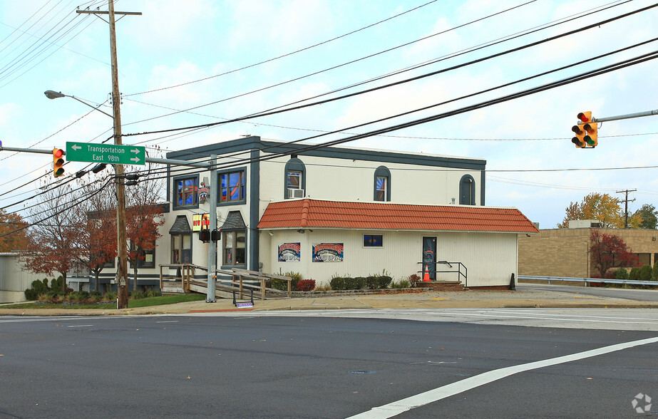 9729 Granger Rd, Garfield Heights, OH for sale - Primary Photo - Image 1 of 1