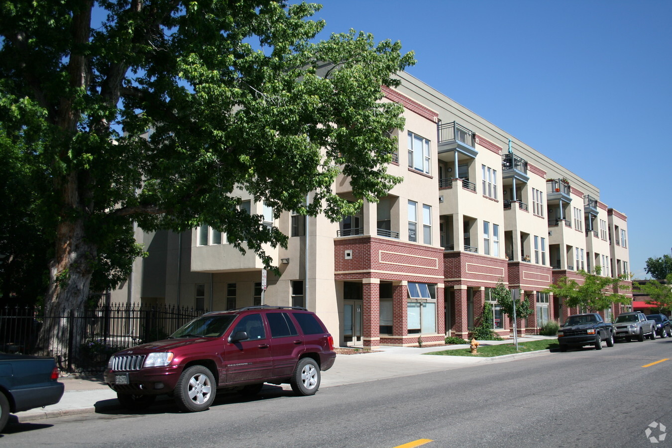 Building Photo