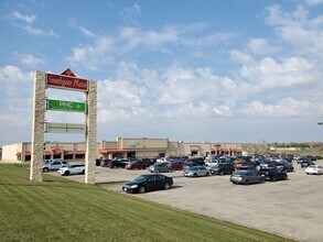 101 Iowa Ave W, Marshalltown, IA for rent Building Photo- Image 1 of 5