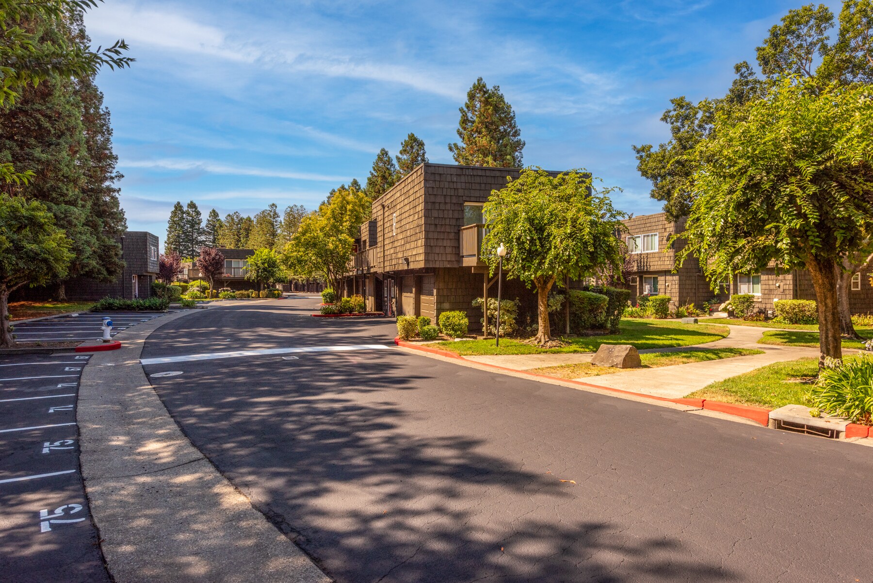 725 W College Ave, Santa Rosa, CA for sale Building Photo- Image 1 of 1