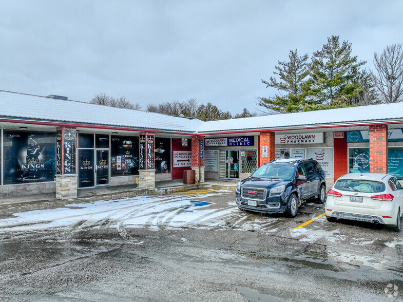 470 Woodlawn Rd, Guelph, ON for rent - Primary Photo - Image 1 of 4