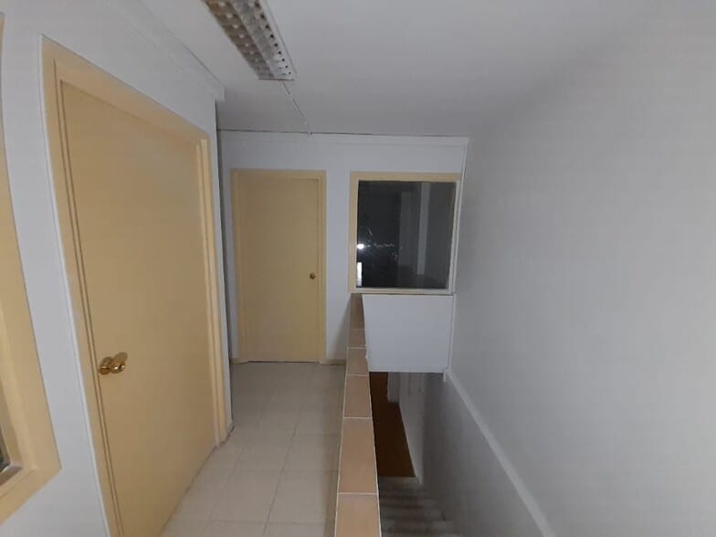 View Photo