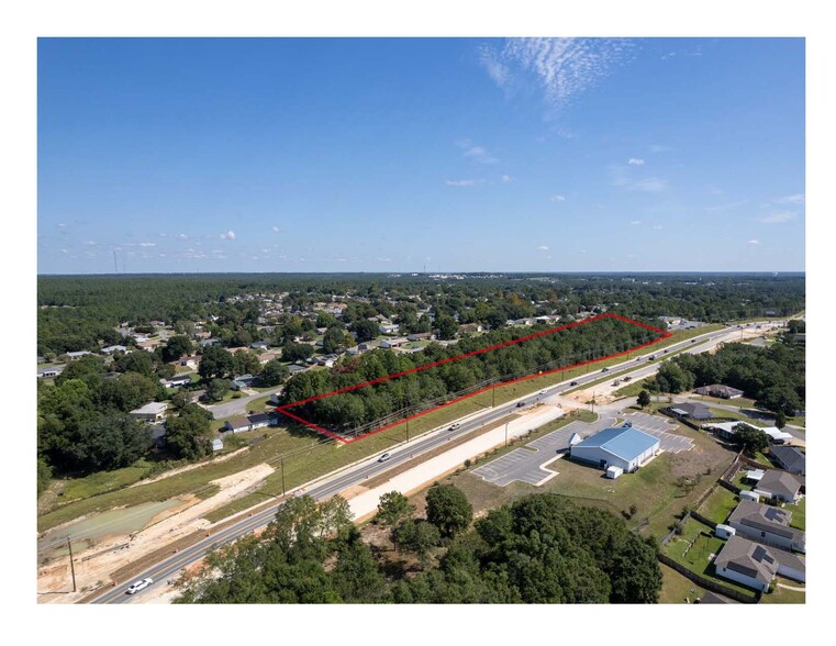 1985 PJ Adams Pkwy, Crestview, FL for sale - Primary Photo - Image 1 of 17