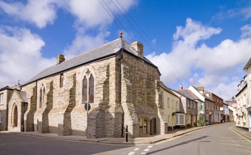 Quay St, Lostwithiel for rent - Primary Photo - Image 1 of 3