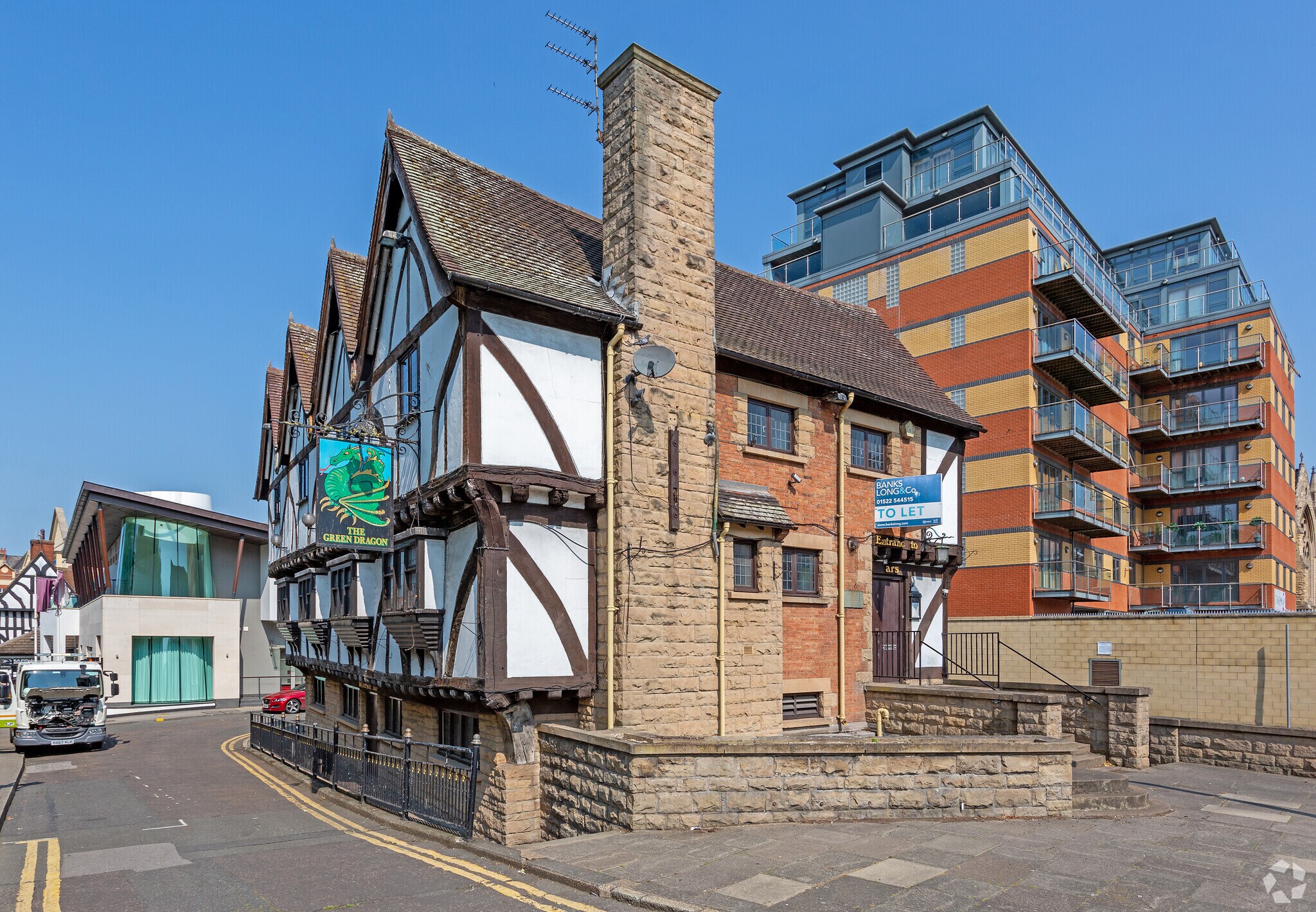 28-31 Waterside N, Lincoln for sale Primary Photo- Image 1 of 4