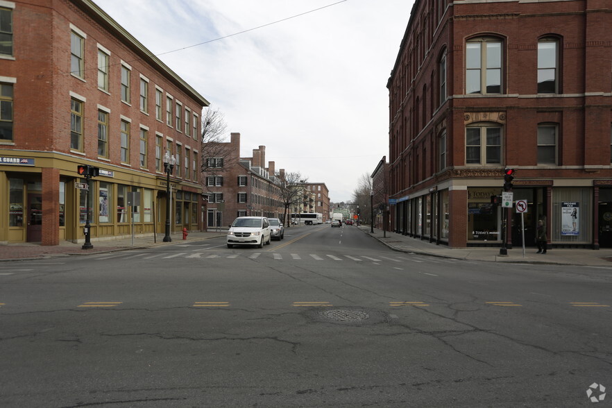 1-3 Merrimack St, Lowell, MA for rent - Building Photo - Image 3 of 14