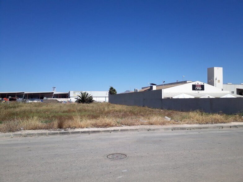 Industrial in Cox for sale - Building Photo - Image 2 of 4