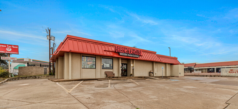 645 Harwood Rd, Bedford, TX for sale - Building Photo - Image 2 of 36