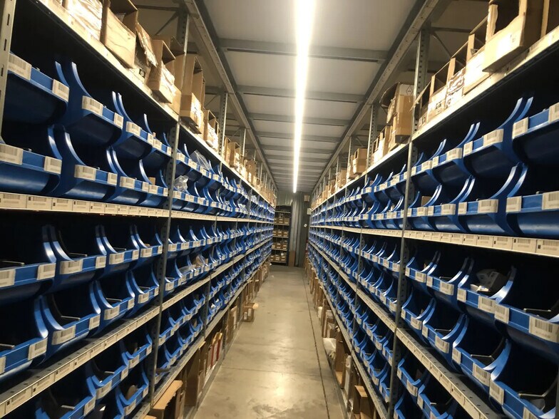 Industrial in Blanquefort for sale - Interior Photo - Image 1 of 15