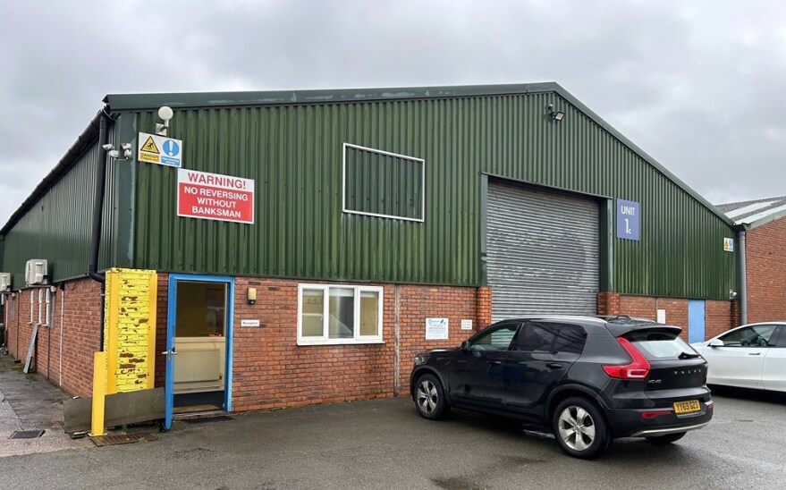 1D Hixon Airfield, Hixon to rent Building Photo- Image 1 of 5