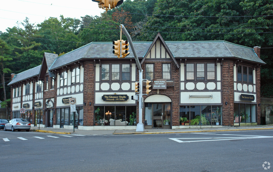 2-8 Main St, Roslyn, NY for sale - Primary Photo - Image 1 of 1