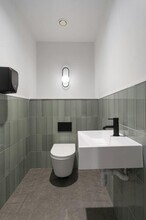 1-1C Broughton St, London to rent Interior Photo- Image 2 of 5