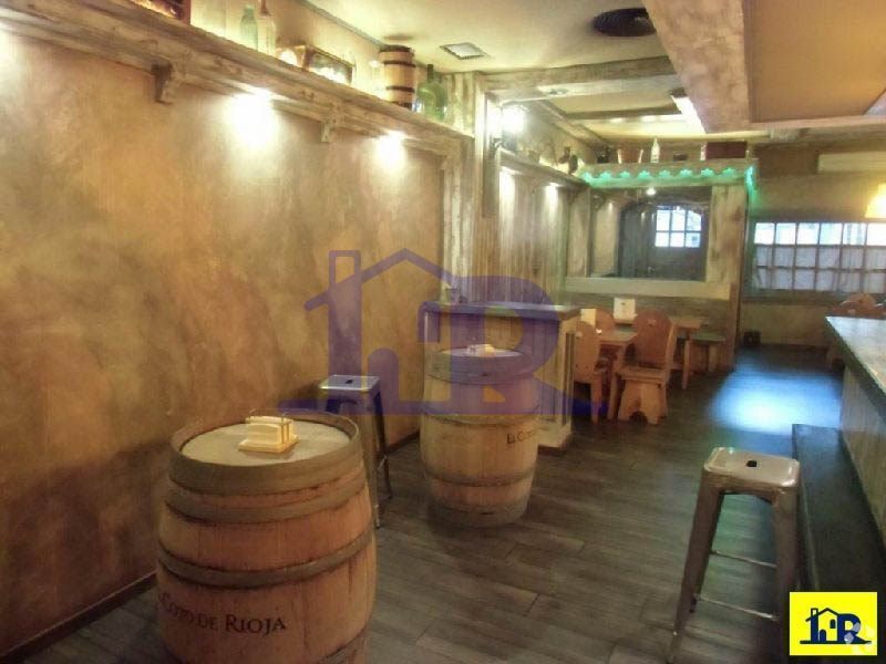 Cuenca, CUE 16002 -  -  - Interior Photo - Image 2 of 5