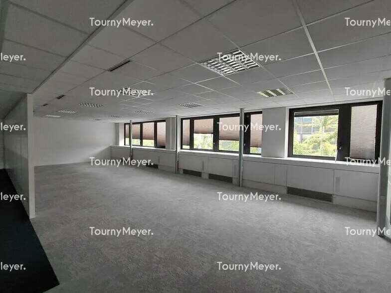 Office in Nantes to rent - Building Photo - Image 3 of 8