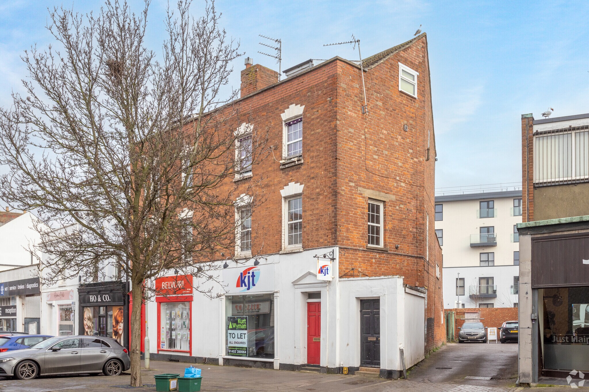 8A Worcester St, Gloucester to rent Primary Photo- Image 1 of 4