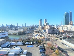 47-09 30th St, Long Island City, NY for rent Building Photo- Image 1 of 12