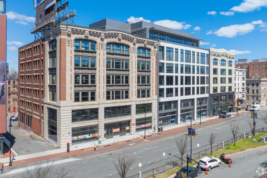 660 Beacon St, Boston, MA for rent - Building Photo - Image 1 of 10