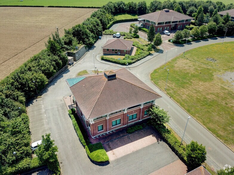 Banbury Rd, Stratford Upon Avon for sale - Building Photo - Image 1 of 1