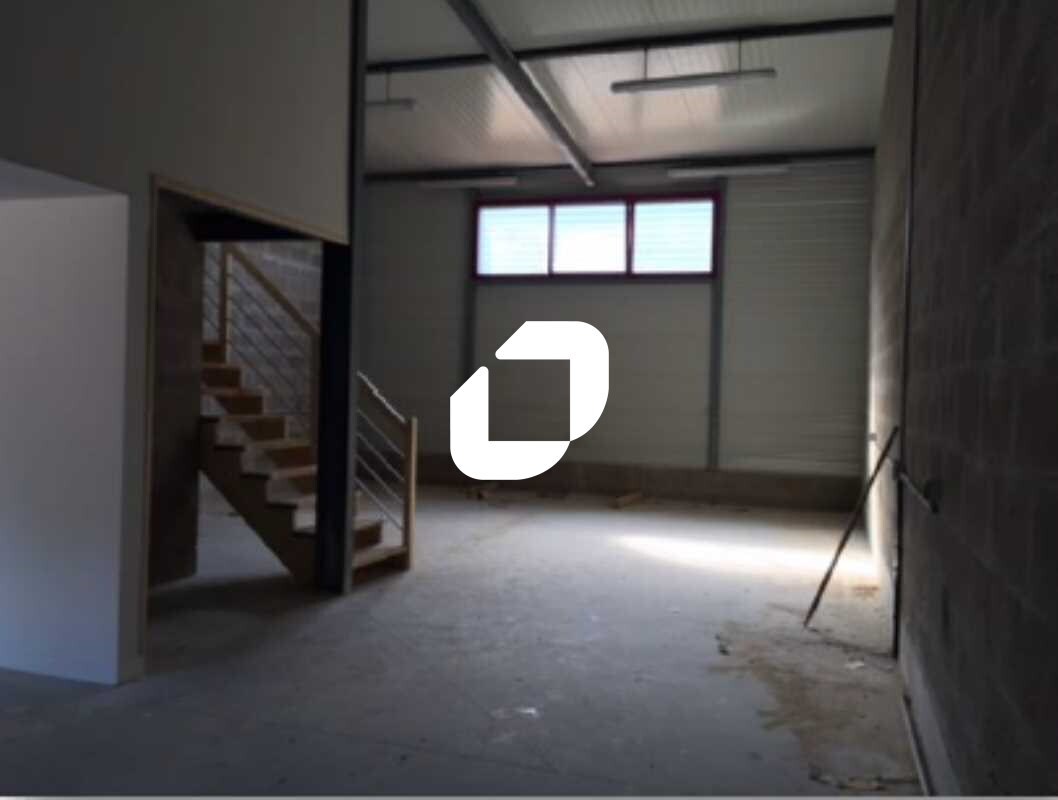 Light Industrial in Ennery to rent Interior Photo- Image 1 of 6