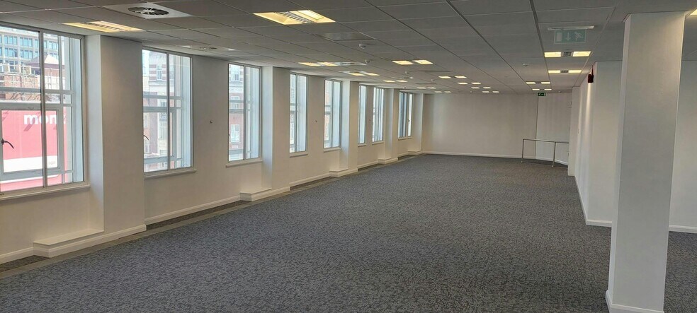 67 Newhall St, Birmingham to rent - Building Photo - Image 3 of 16