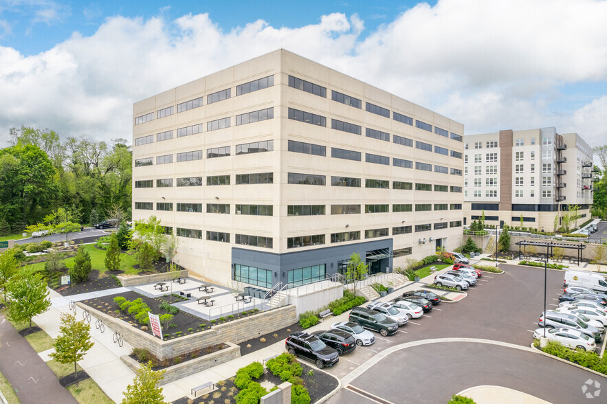 150 Monument Rd, Bala Cynwyd, PA for rent - Building Photo - Image 1 of 8