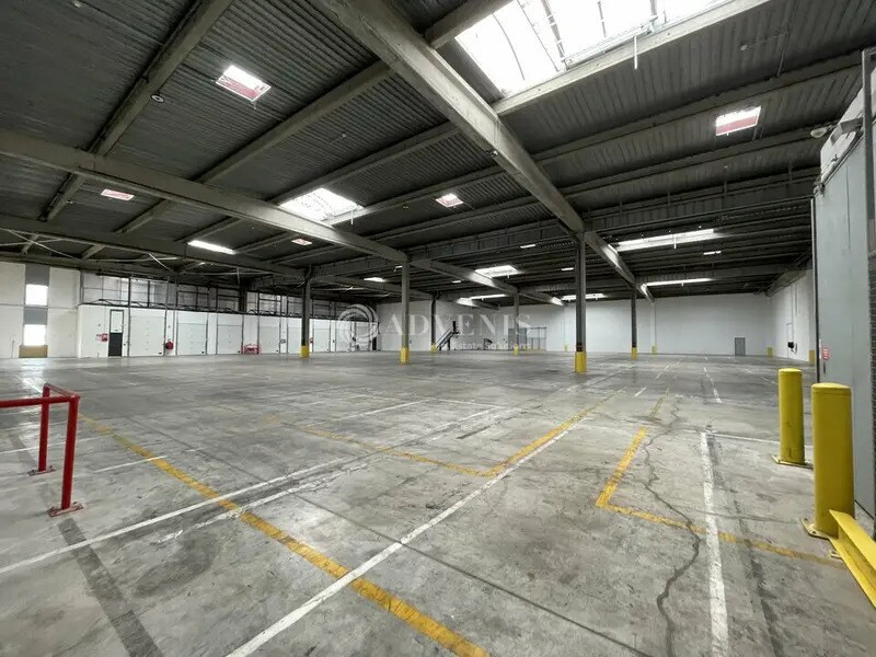 Industrial in Corbas to rent Interior Photo- Image 1 of 7