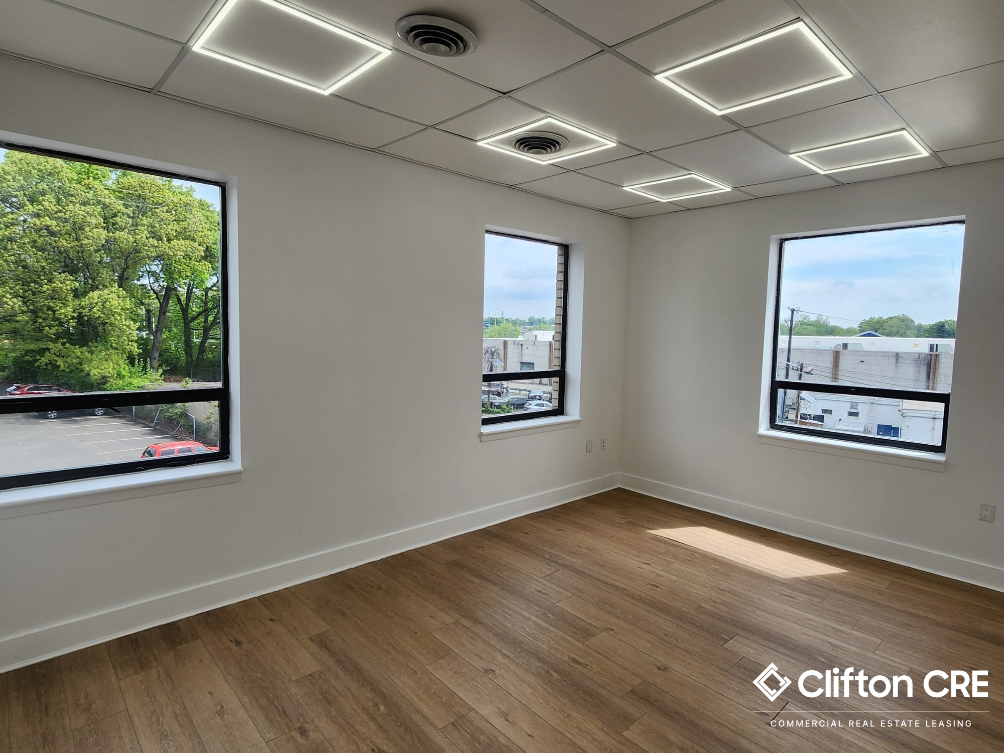 1767 Morris Ave, Union Township, NJ to rent Interior Photo- Image 1 of 6