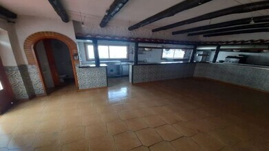 Passatge Moxo, 1, Castelló d'Empúries, Gerona to rent Interior Photo- Image 2 of 11