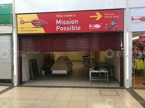 High St, West Bromwich to rent Building Photo- Image 1 of 2