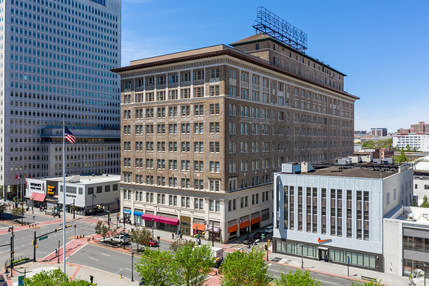 707 Broad St, Newark, NJ for sale - Building Photo - Image 1 of 1