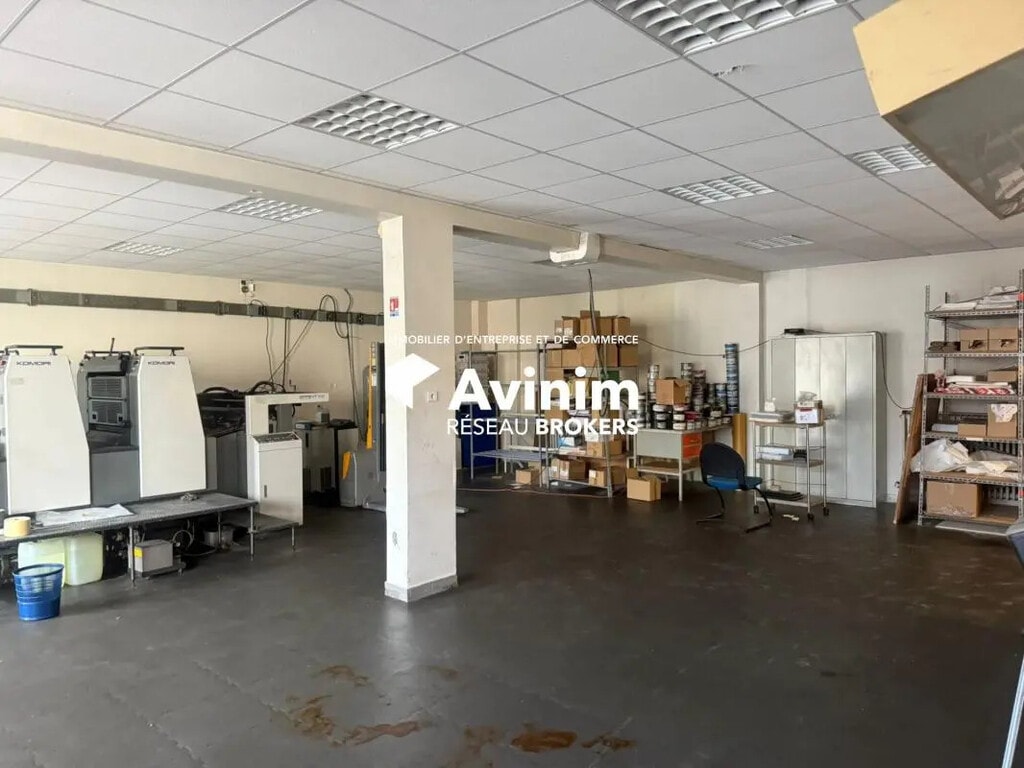 Vente Entrepôt 346 m² - Photo 1