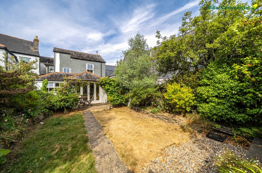 13 Trefusis Rd, Falmouth for sale - Building Photo - Image 3 of 8