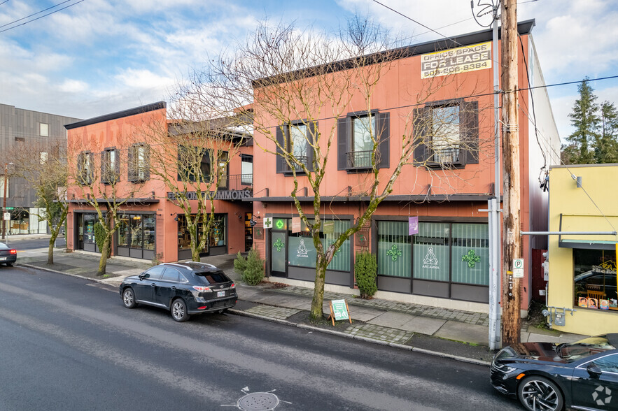 4605 NE Fremont St, Portland, OR for rent - Building Photo - Image 1 of 13