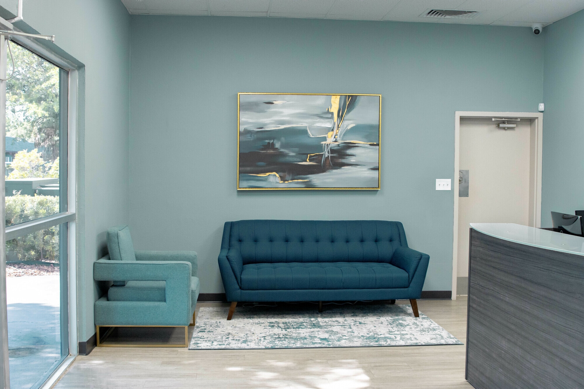 9675 4th St N, Saint Petersburg, FL to rent Interior Photo- Image 1 of 26