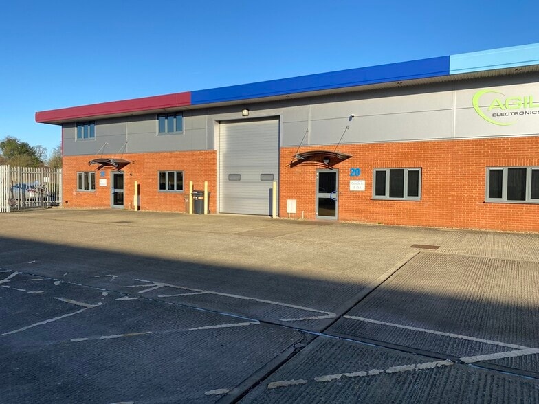 Chestnut Dr, Wymondham to rent - Building Photo - Image 2 of 2