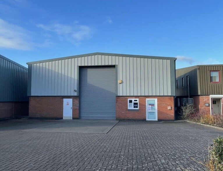 Hanbury Rd, Bromsgrove B60 4AD UK